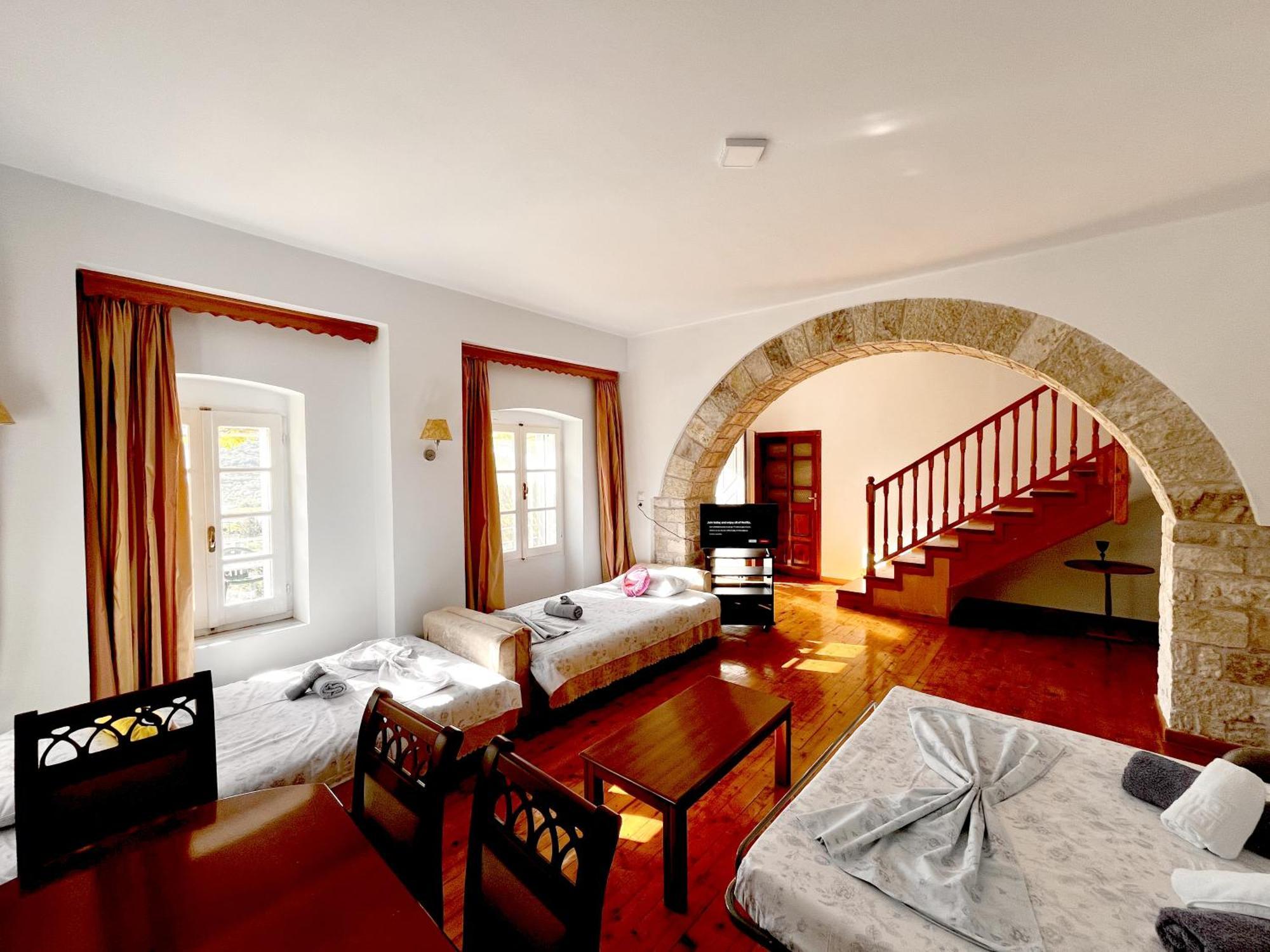מלון הימארה Sea Horizon House Alexis מראה חיצוני תמונה